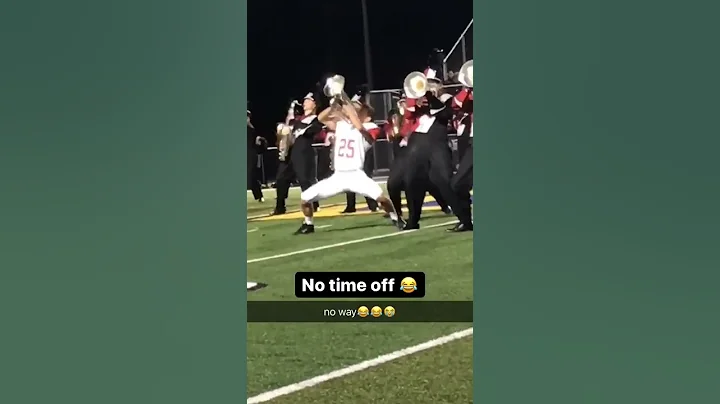 He's on the football team and band 😂 - DayDayNews