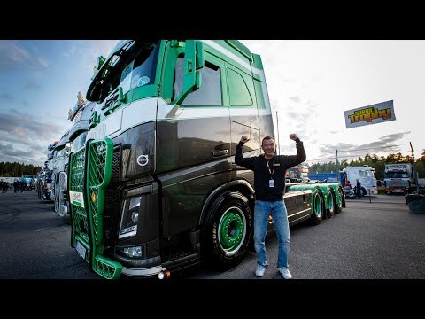 volvo-trucks-–-back-to-the-future-in-a-metallic-green-volvo-fh16-750---"welcome-to-my-cab---light"