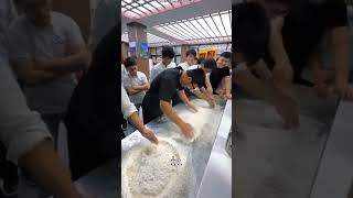 Beginner Beats Pro Chef #facts#satisfying #youtubeshorts