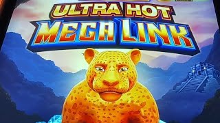 ANOTHER 27 MINUTES OF ULTRA HOT MEGA LINK AMAZON @ HORSESHOE INDIANAPOLIS!!!