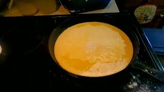 not scrambled mixed over medium egg crap not sticking to cast iron skillet once again #cast #iron by Sharp Ridge Homestead 111 views 2 months ago 3 minutes, 16 seconds