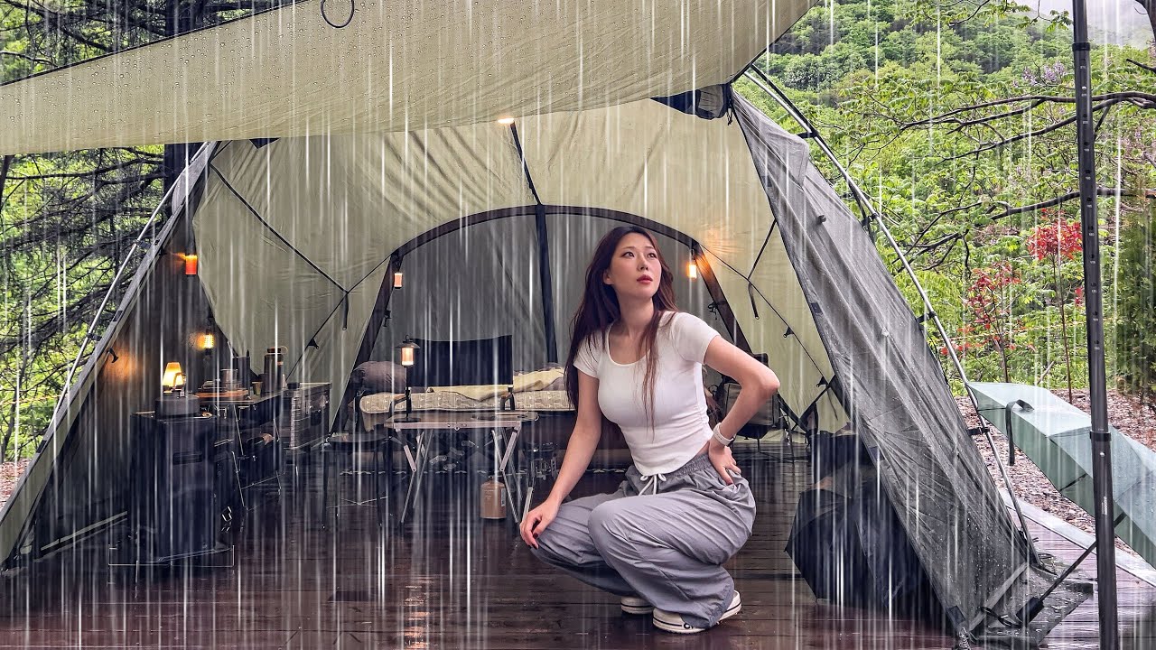 Ее кемпинг пережил еще более страшные вещи с сильным дождем