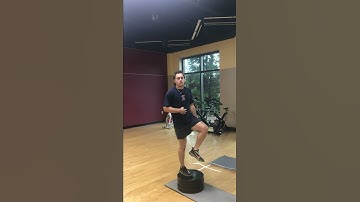 Multiplanar single leg box hop up with stabilization