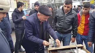 Hıyar Keser Gibi Cam Kesen İşportacı Amca