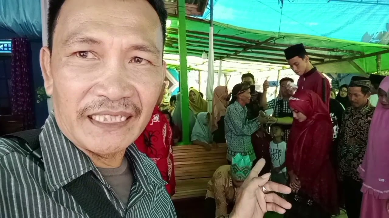 Suami Dayak Ngunduh Mantu Istri Suku Jawa Disambut Adat Dayak