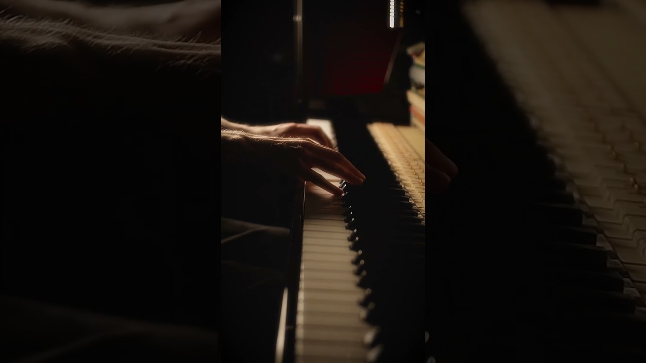 Sirius Eyes - Sleeping Moon 