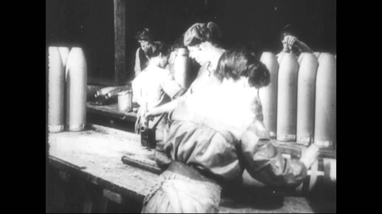 Documentary backdrop image for Munitionsanfertigung (2014)