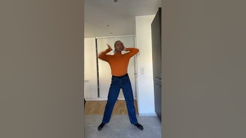 @dualipa - Houdini Dance by me. #dualipahoudini #Danceshorts #holidayswithshorts
