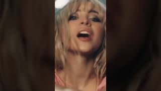 Sabrina Carpenter - Fast Times