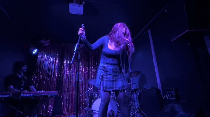 Amyl and the Sniffers