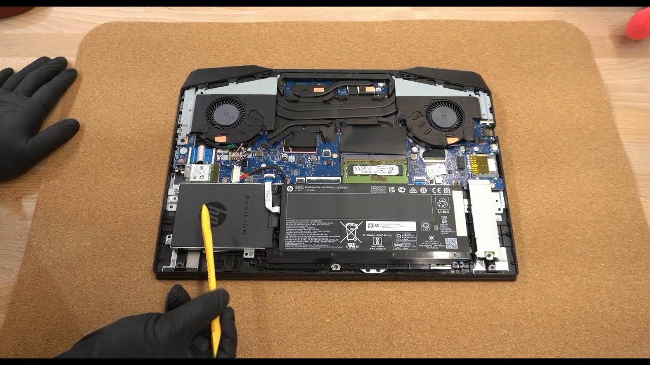 (무편집) HP 파빌리온 게이밍 노트북 SSD + 램 추가장착