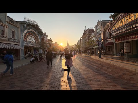 Hong Kong Disneyland - Walking Tour (1_of_2)