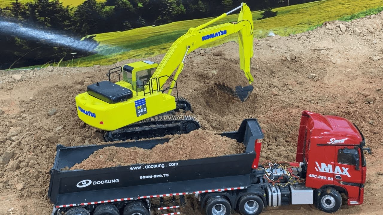 Mô Hình Xe Ben Howo Max, Hyundai HD270 và Máy Xúc RC Phối Hợp Vận Chuyển Đất