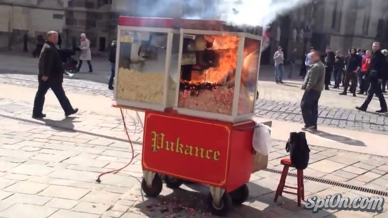 Popcorn Machine Fire Machine à Popcorn en feu - YouTube