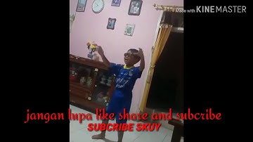 Virall!!!  Anak kecil joged entah apa yg merasukimu versi gagak. Lucu😂😂