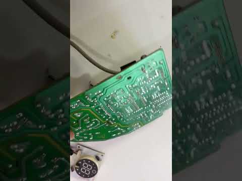 جدا کردن قطعه از برد دمونتاژ
