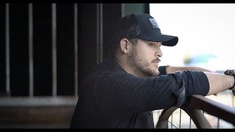 Sean Williams - Where You Left Me (Official Studio Music Video)