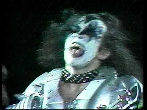 KISS Black Diamond At BUDOKAN 2th April 1977