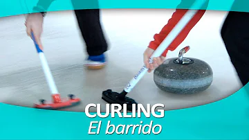 ¿Cómo no se resbalan en el curling?