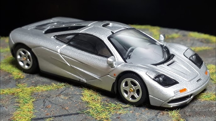 Mini GT 1:64 McLaren F1 – Magnesium Silver – Mijo Exclusives