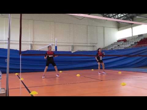 Badminton adımlama çalışmaları