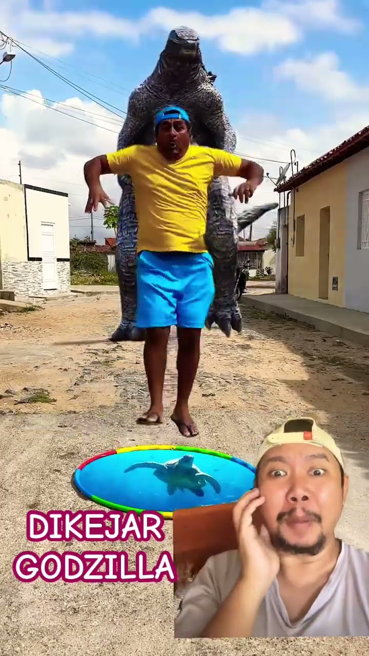 DIKEJAR GODZILLA MALAH NYEMPLUNG!!!? #funny #comedy #humor #shortsfeed