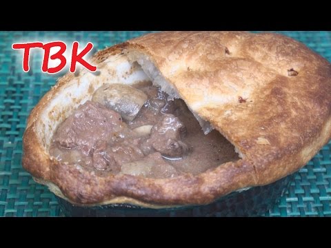 Steak and Kidney Pie (with Mushrooms) ()