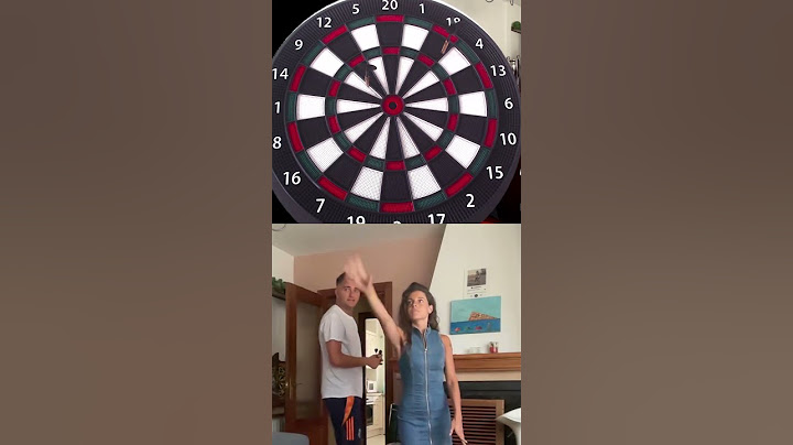 PLAYING DARTS WITH MY GIRLFRIEND using the Granboard Dash 3S electronic dartboard in online mode