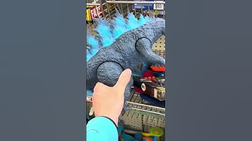 Godzilla at Goodwill! Check out the full toy hunt below!👇🏻 #godzilla #jurassicworld #collector