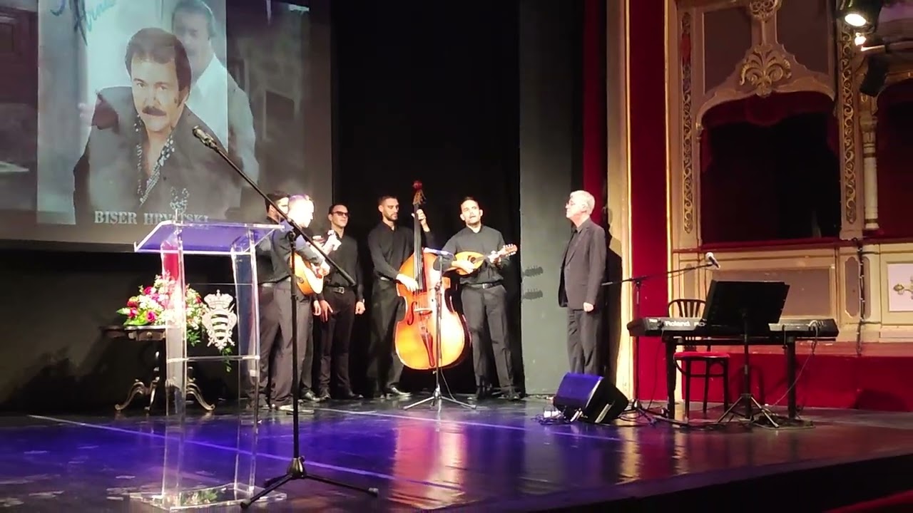 OPROŠTAJ OD GLAZBENE LEGENDE 'Dragi Milo, nećemo prestati slušati tvoje pjesme' 2 YouTube player