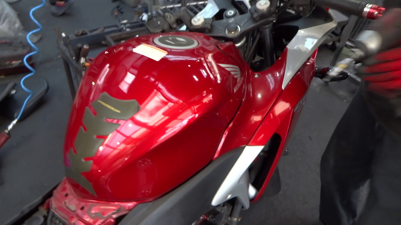 Honda Mc41 Cbr250r フロントサイドカバー の外し方 Youtube