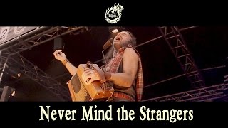 Watch Rapalje Never Mind The Strangers video