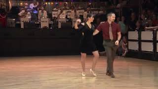 Apprendre le BALBOA (danse swing) chez TAP SWING Bordeaux (33)