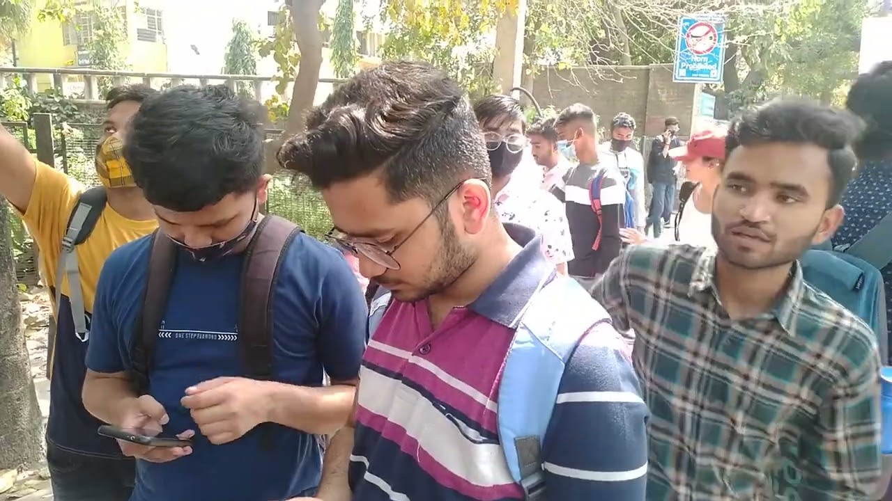 DU OBE Protest | Students protest for Online Exam | Delhi University| We want OBE