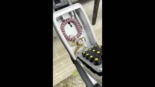Master Lock 5422E Review – Secure Key Storage: Link in description👇