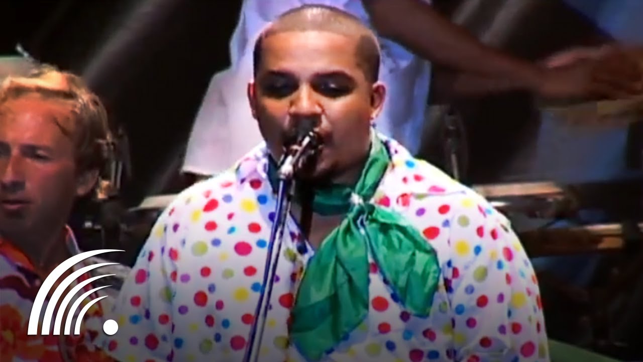 Naurêa - Fé e Umbigada - Sambaião Vivo!