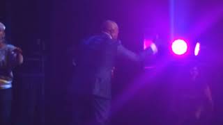 Peabo Bryson - Greeting Fans - (Live)