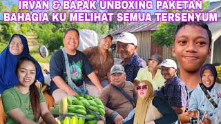 Download Lagu IRVAN \u0026 BAPAK UNBOXING PAKETAN BAHAGIA KU MELIHAT SEMUA TERSENYUM MP3 Download Lagu IRVAN \u0026 BAPAK UNBOXING PAKETAN BAHAGIA KU MELIHAT SEMUA TERSENYUM MP3
