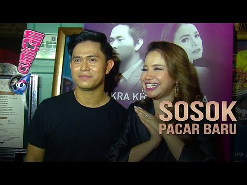 Cakra Khan Bongkar Sosok Pacar Baru Rossa di Intimate Dinner - Cumicam  Februari  Cakra Khan Bongkar Sosok Pacar Baru Rossa di Intimate Dinner - Cumicam  Februari