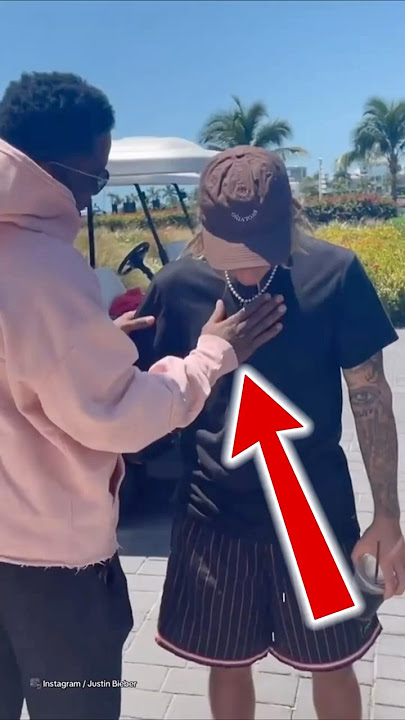 Watch Closely To Diddy’s Hand On Justin Bieber #shorts #celebrity #pdiddy
