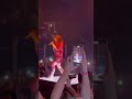 Billie Eilish Sings Unplanned Lost Cause Due To Fans Giving Her Flowers Billie Eilish Sings Unplanned Lost Cause Due To Fans Giving Her Flowers