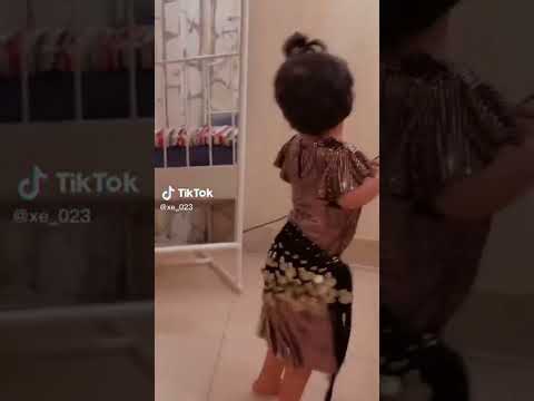 خلوها تلعب لعب بقلبي تستاهل