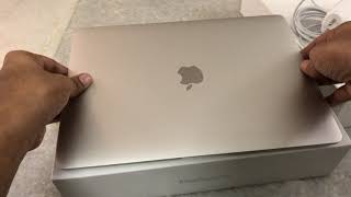 Unboxing M1 MacBook Air | Apple India Shopping Experience