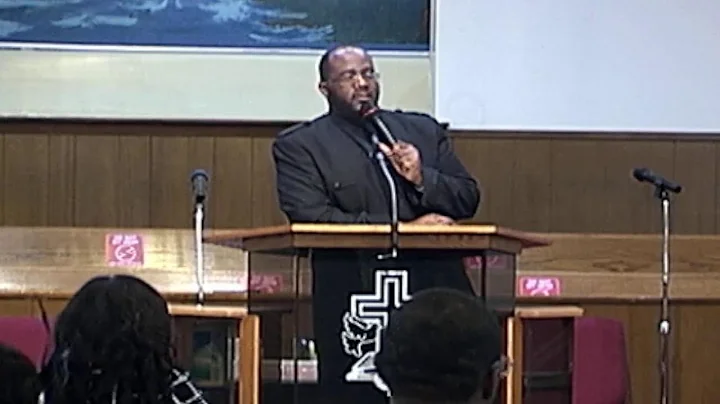 Sunday Evening  Service Evangelist Lillian Thomas