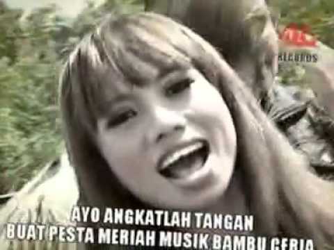Ayie Feat Maya Music Bambu Ceria