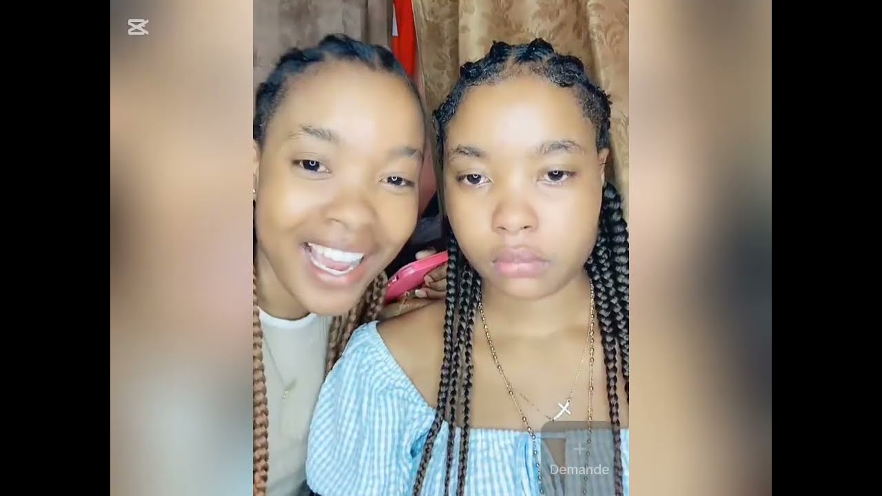 Gade kijan yonn nan jumelle yo ap fè lòt la kriye🥹. Tèlman renmen wè yo🥰🌹