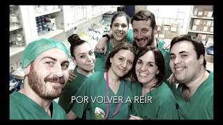 Video thumbnail of "Superhéroes Sin Capa"