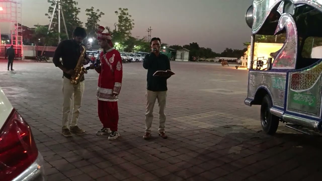 PANKHA  HOTE TO UD AATI RE ..THE SUBHASH BAND ANJAD..PREM DUBEY 9893310047