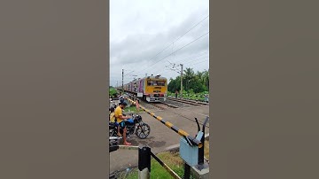 Emu local skip Railgate #shorts