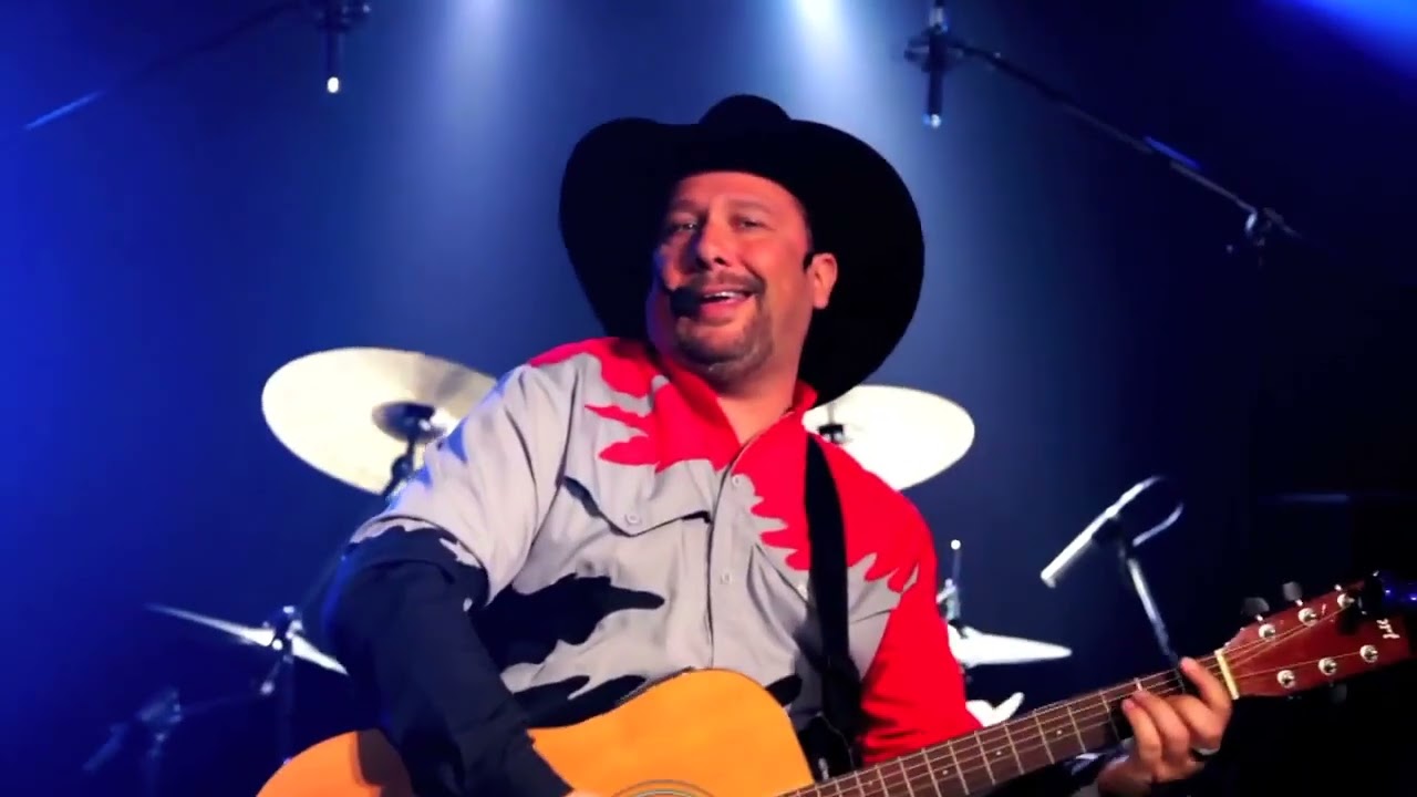Fresh Horses   Garth Brooks Tribute